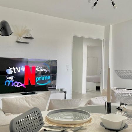 Chic Et Cosy Appartement Epure - T3 Courcouronnes Eksteriør bilde