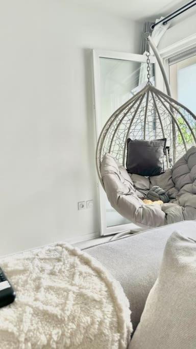 Chic Et Cosy Appartement Epure - T3 Courcouronnes Eksteriør bilde