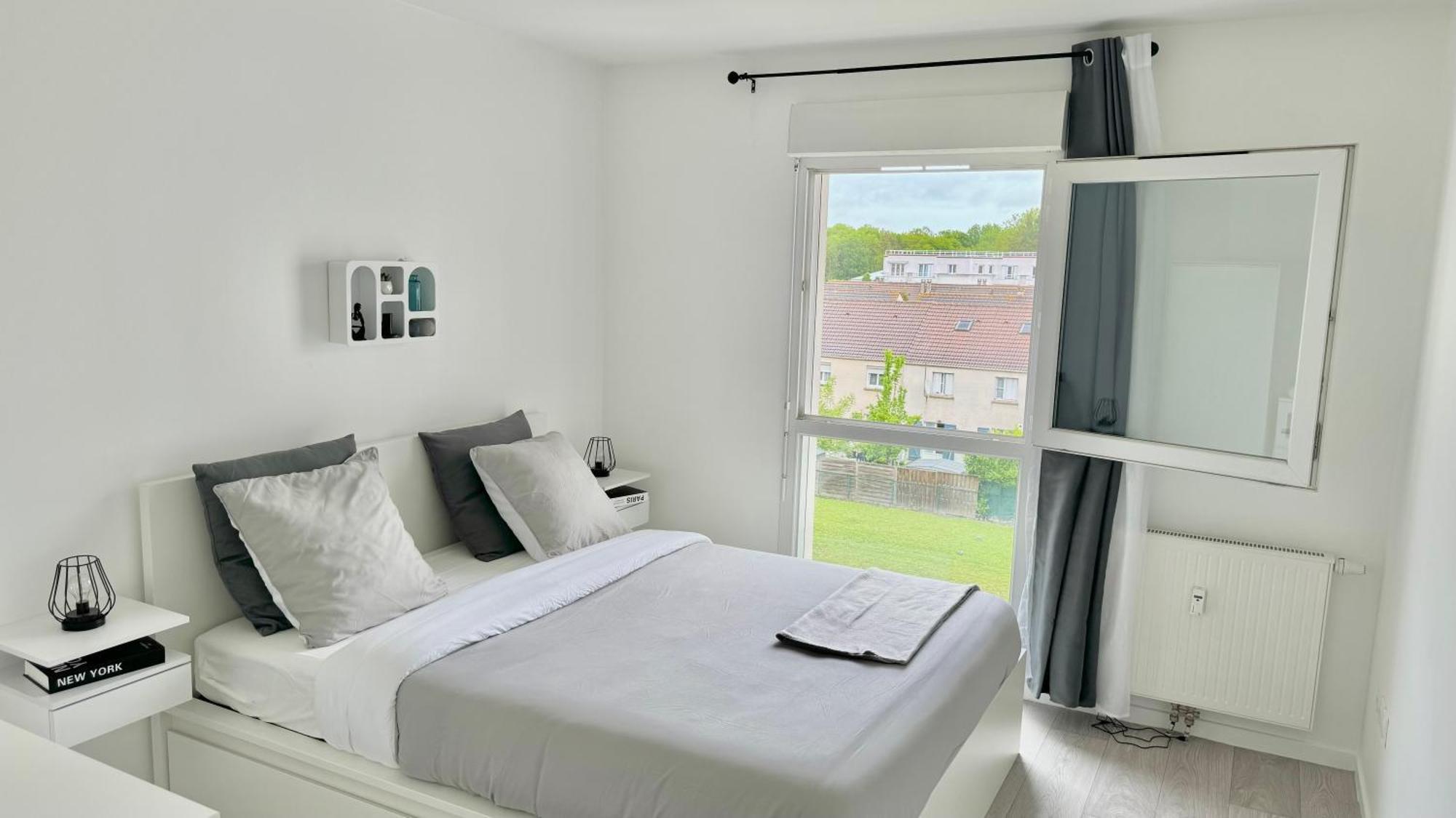Chic Et Cosy Appartement Epure - T3 Courcouronnes Eksteriør bilde
