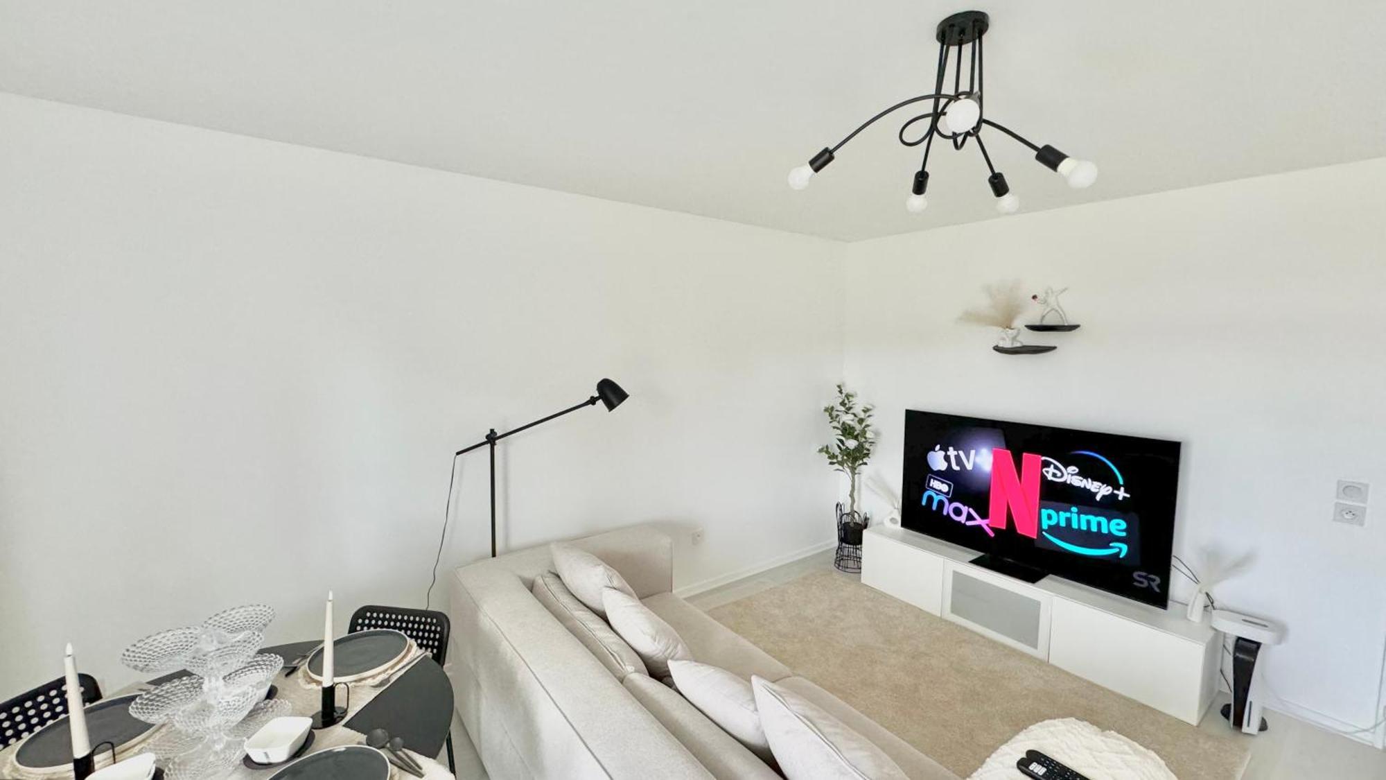 Chic Et Cosy Appartement Epure - T3 Courcouronnes Eksteriør bilde